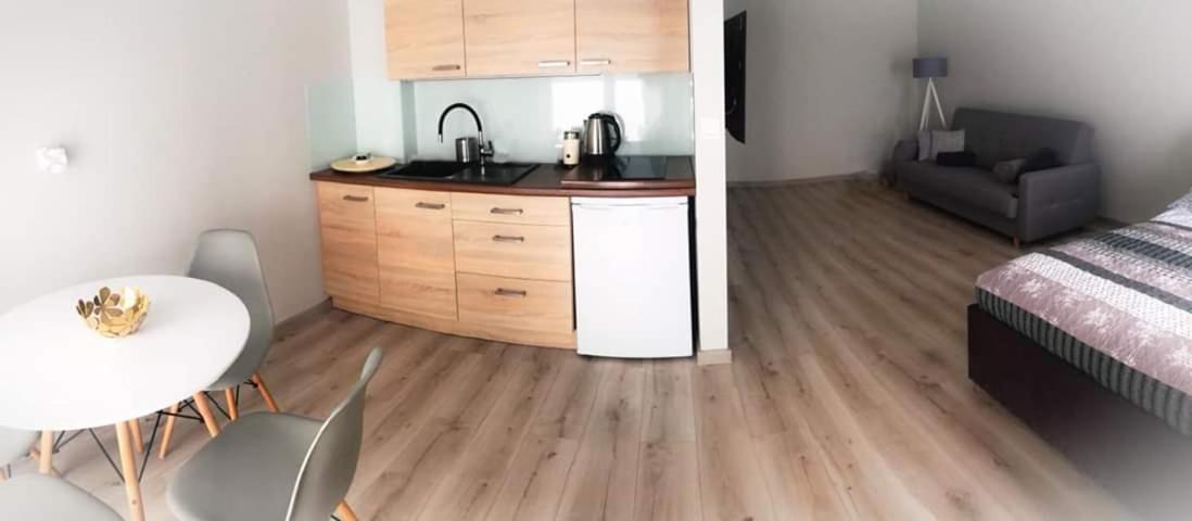 Apartament Konin Prestige Apartment ภายนอก รูปภาพ